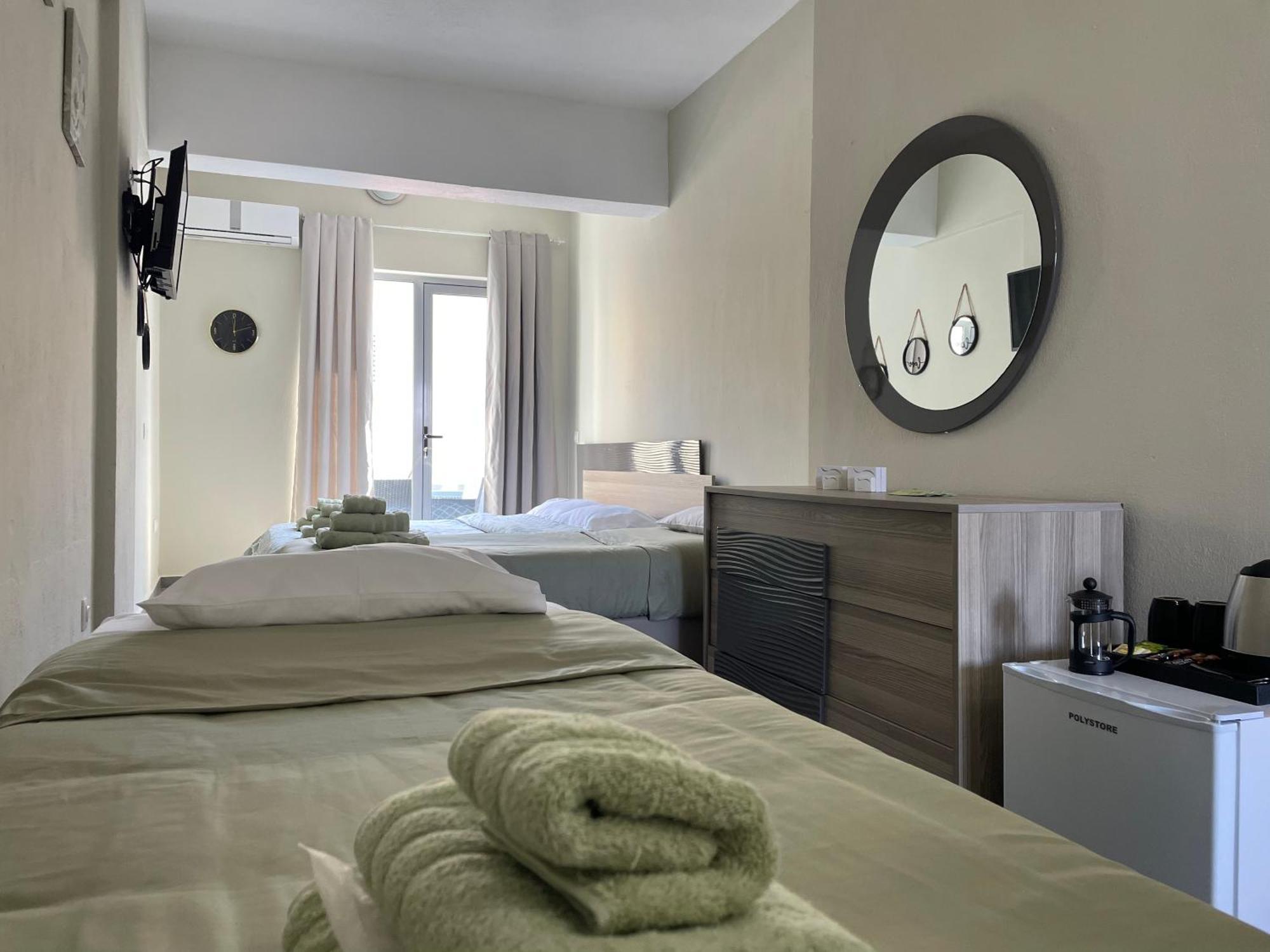 Sea Side Rooms Rhodes City Room photo